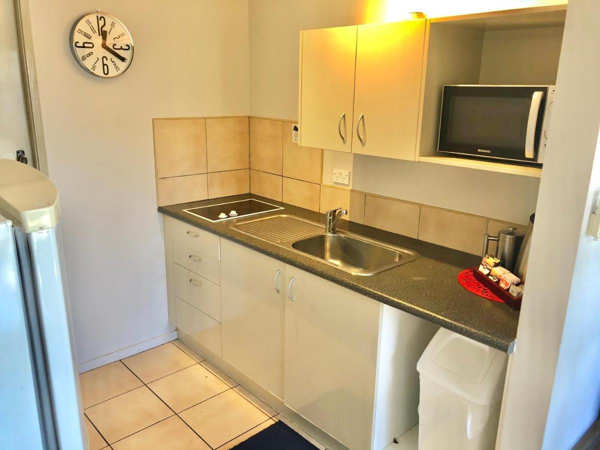 Absolute Lake View Motel Taupo Bagian luar foto