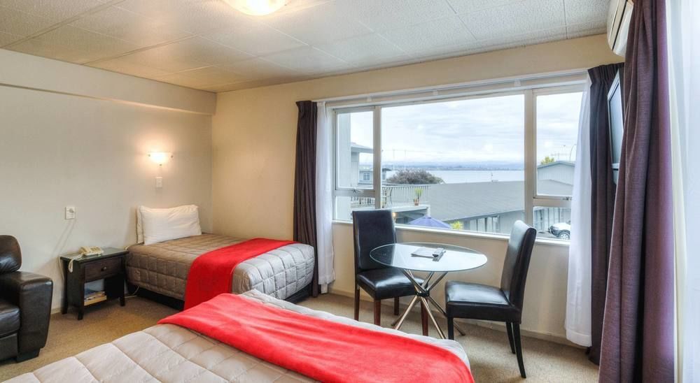 Absolute Lake View Motel Taupo Bagian luar foto